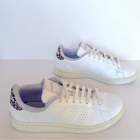 Adidas Women’s Advantage Shoes, 7.5 - Picture 13 of 16